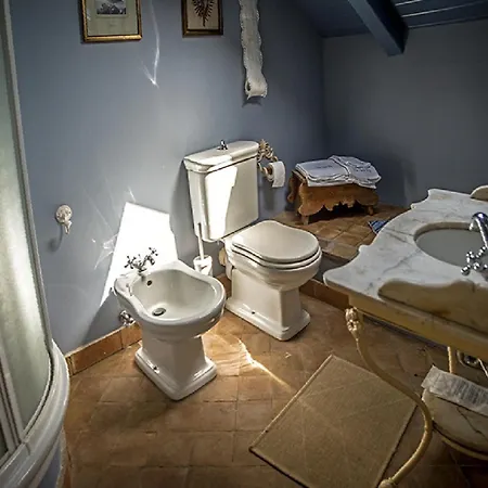 Relais De Charme - Short Lets La Casa Di Francesca 3* Sant'Agata Li Battiati