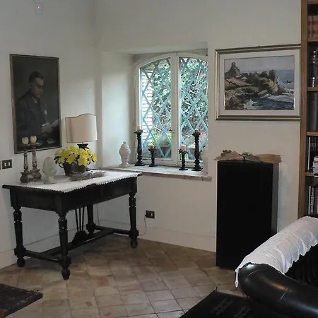 住宿加早餐酒店 Relais De Charme - Short Lets La Casa Di Francesca 3*