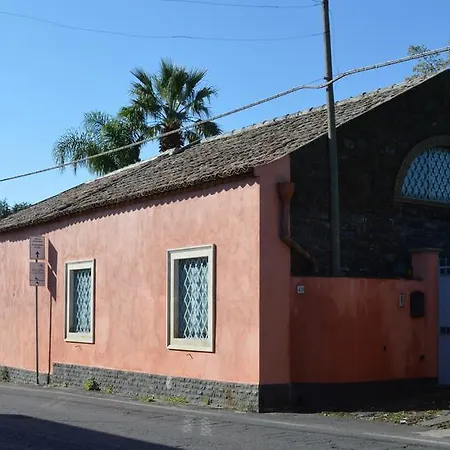 Relais De Charme - Short Lets La Casa Di Francesca Sant'Agata Li Battiati